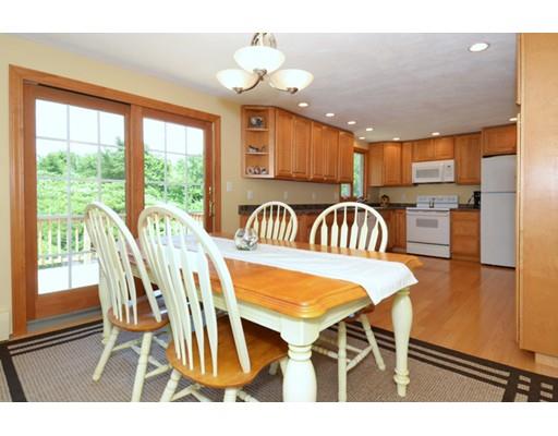 14 Tomahawk Ln, Danvers, MA 01923 photo 10