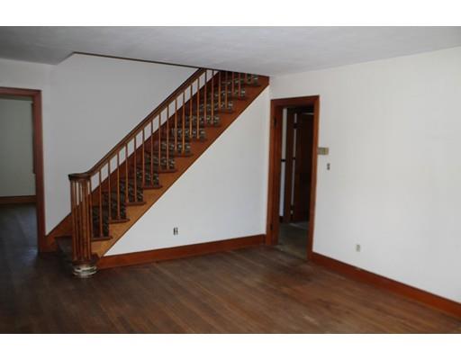 251 Parker St, Springfield, MA 01151 photo 4