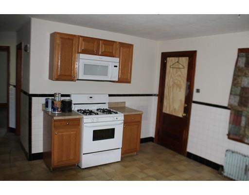 251 Parker St, Springfield, MA 01151 photo 3