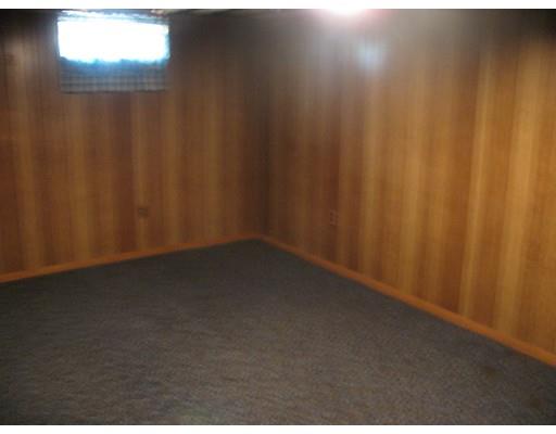 73 Davis St, Springfield, MA 01104 photo 22