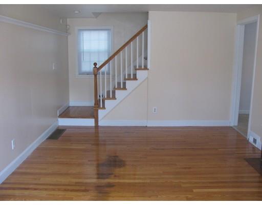 73 Davis St, Springfield, MA 01104 photo 3