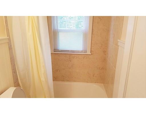 11 Krochmal Rd, Peabody, MA 01960 photo 18