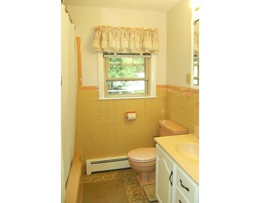 11 Claridge Rd, Worcester, MA 01606 photo 11