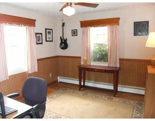 11 Claridge Rd, Worcester, MA 01606 photo 9