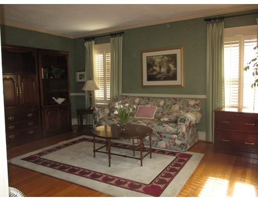 47 Centre St, Winthrop, MA 02152 photo 7