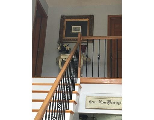 48 Crestview Dr, Mendon, MA 01756 photo 27