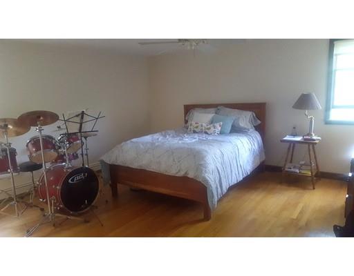 25 Castano Ct, Needham, MA 02494 photo 8