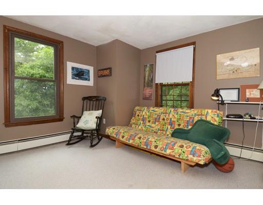 124 Hull St, Beverly, MA 01915 photo 26