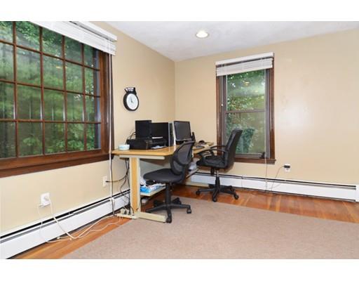 124 Hull St, Beverly, MA 01915 photo 8