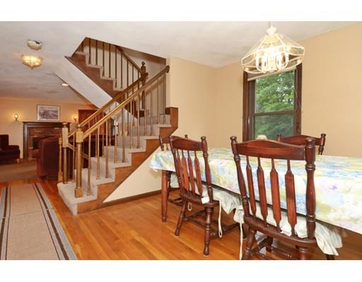 124 Hull St, Beverly, MA 01915 photo 11