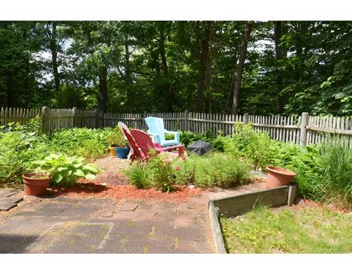 124 Hull St, Beverly, MA 01915 photo 3