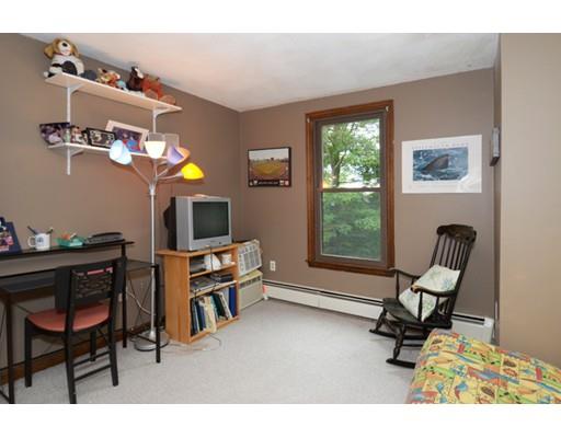 124 Hull St, Beverly, MA 01915 photo 27