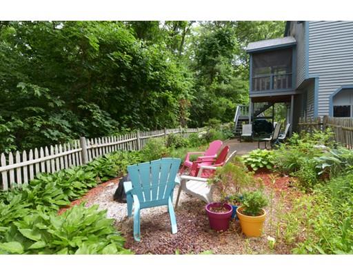 124 Hull St, Beverly, MA 01915 photo 4