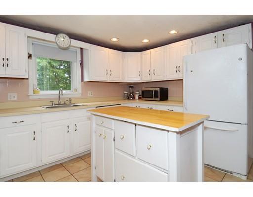 124 Hull St, Beverly, MA 01915 photo 15