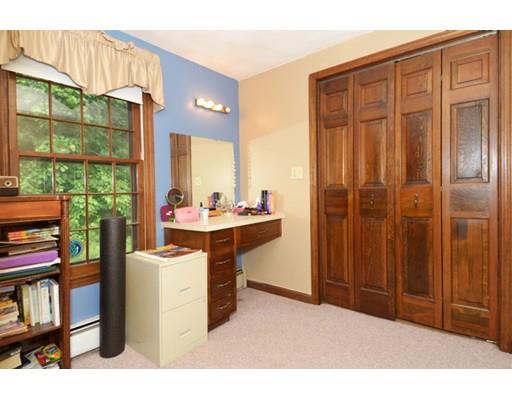 124 Hull St, Beverly, MA 01915 photo 21
