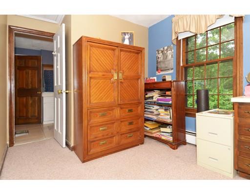 124 Hull St, Beverly, MA 01915 photo 23