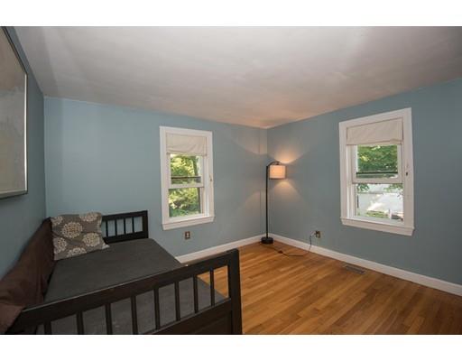 30 Ledge St, Stoneham, MA 02180 photo 13