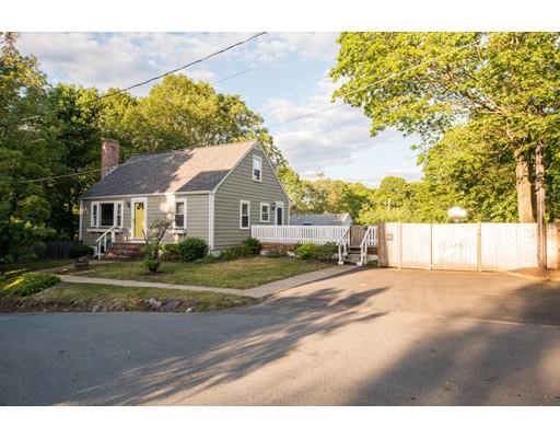 30 Ledge St, Stoneham, MA 02180 photo 1