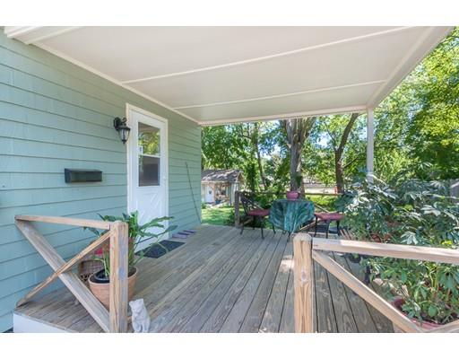 16 Macarthur Rd, Beverly, MA 01915 photo 5