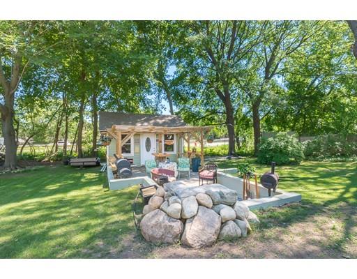 16 Macarthur Rd, Beverly, MA 01915 photo 8