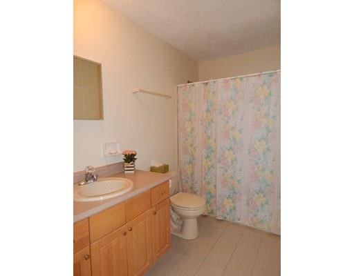 14 Montrose Ave, Wakefield, MA 01880 photo 23