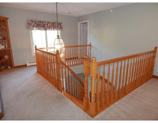 14 Montrose Ave, Wakefield, MA 01880 photo 18