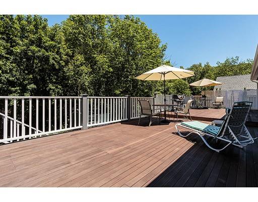 25 Riverside Dr, Reading, MA 01867 photo 7