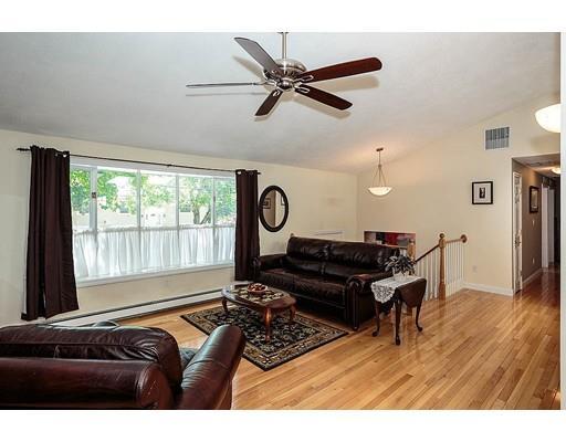 25 Riverside Dr, Reading, MA 01867 photo 11