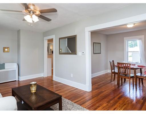 81 Upton St, Springfield, MA 01104 photo 8