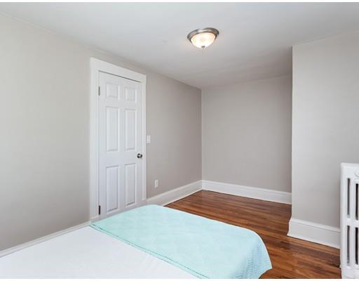 81 Upton St, Springfield, MA 01104 photo 23