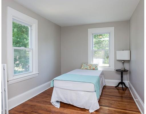 81 Upton St, Springfield, MA 01104 photo 22