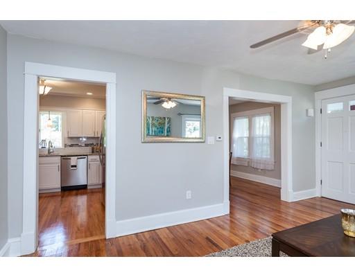 81 Upton St, Springfield, MA 01104 photo 11