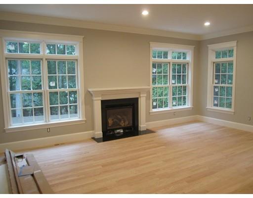 100 Pilgrim Rd, Wellesley, MA 02481 photo 6