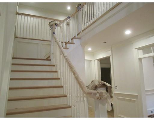 100 Pilgrim Rd, Wellesley, MA 02481 photo 7