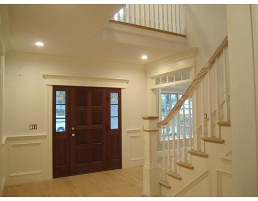 100 Pilgrim Rd, Wellesley, MA 02481 photo 5