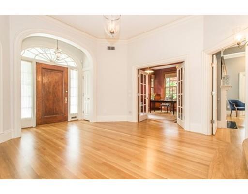 348 Walnut St, Brookline, MA 02445 photo 3