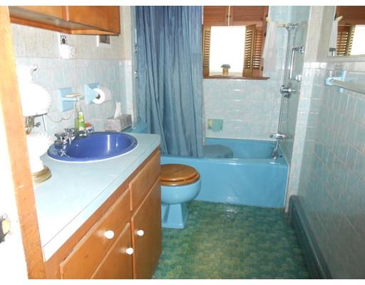 1020 Bay St, Fall River, MA 02724 photo 7