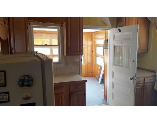 19 Willis St, Saugus, MA 01906 photo 15