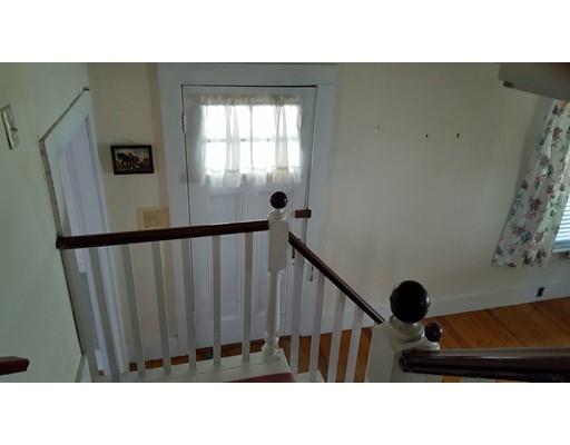 19 Willis St, Saugus, MA 01906 photo 10