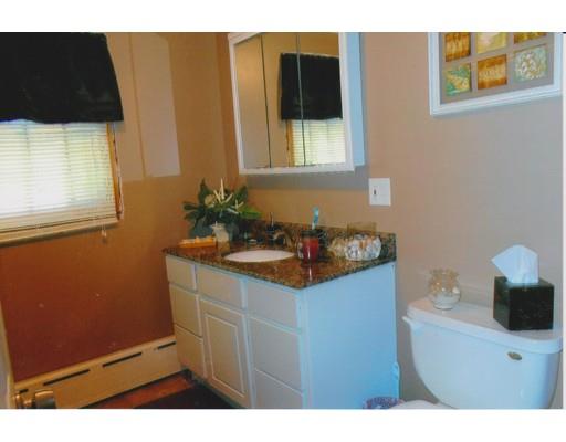 669 Valentine St, Fall River, MA 02720 photo 7