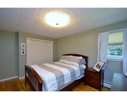 39 Leslie Rd, Worcester, MA 01605 photo 9