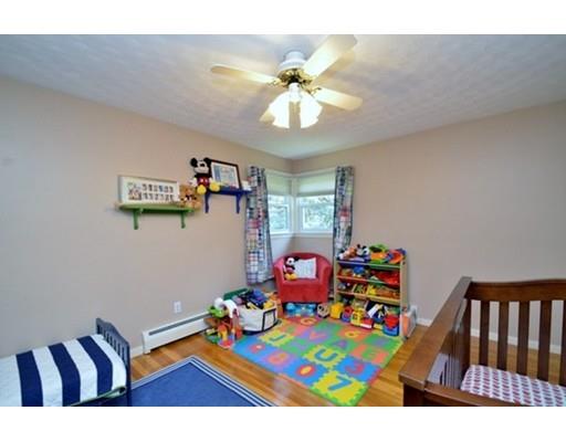 39 Leslie Rd, Worcester, MA 01605 photo 12