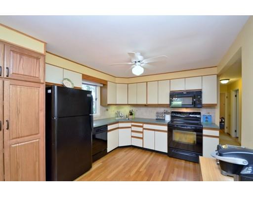 39 Leslie Rd, Worcester, MA 01605 photo 2
