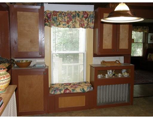 1 Crosby St, Webster, MA 01570 photo 10