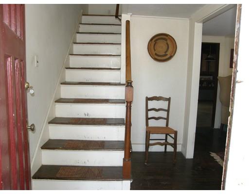 1 Crosby St, Webster, MA 01570 photo 5