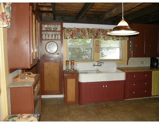 1 Crosby St, Webster, MA 01570 photo 9