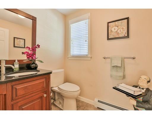 16 Kent St, Windham, NH 03087 photo 16