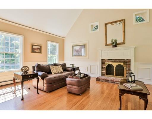 16 Kent St, Windham, NH 03087 photo 11
