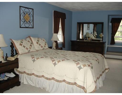 14 Brookside Dr, Acushnet, MA 02743 photo 13
