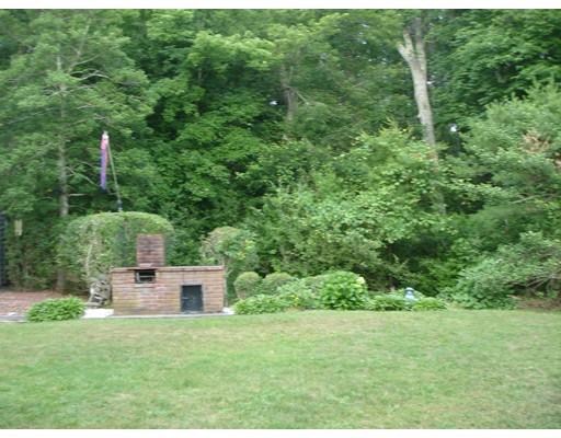 14 Brookside Dr, Acushnet, MA 02743 photo 3